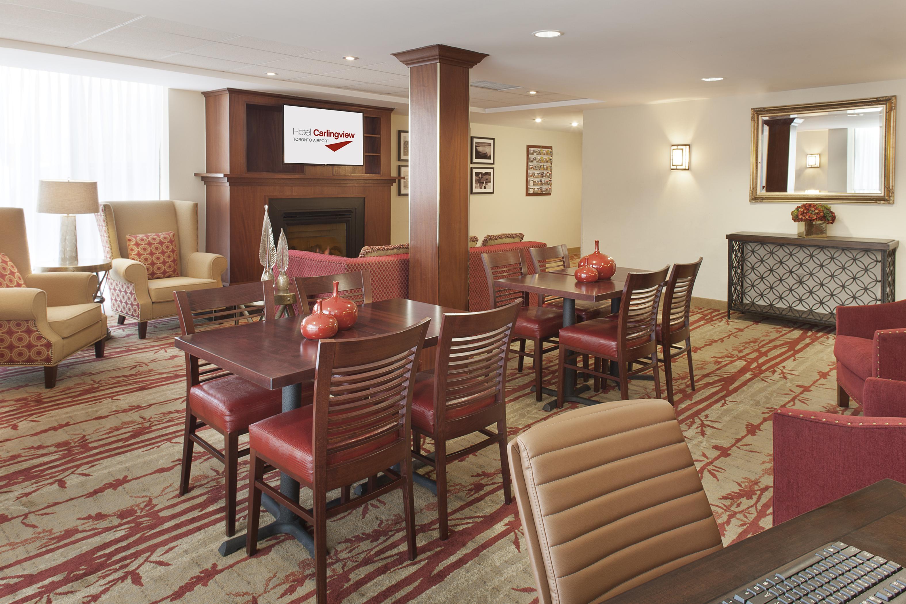 Hotel Carlingview Toronto Airport Миссиссага Экстерьер фото